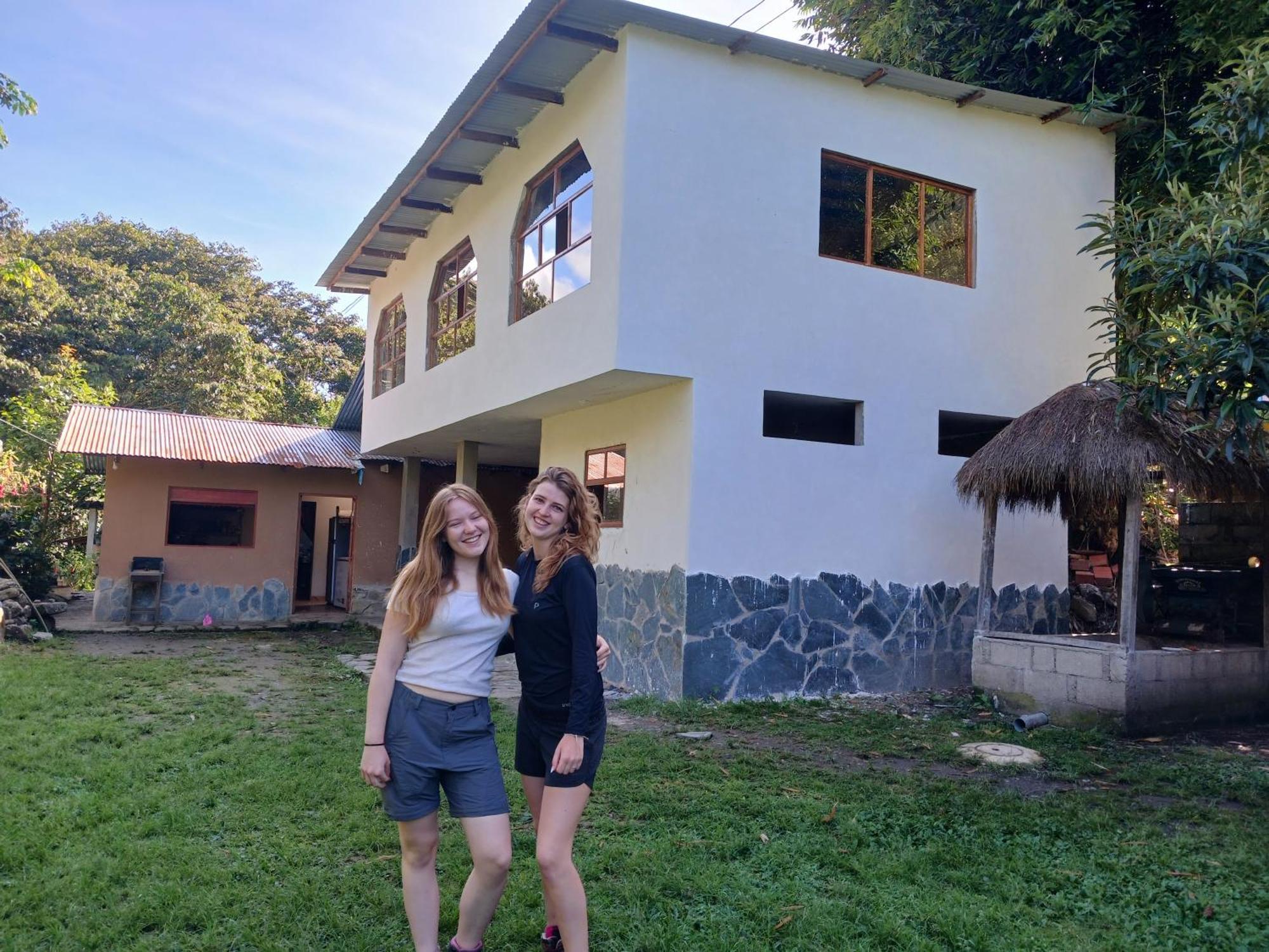 Lia B&B Lucmabamba Sahuayaco Exteriör bild