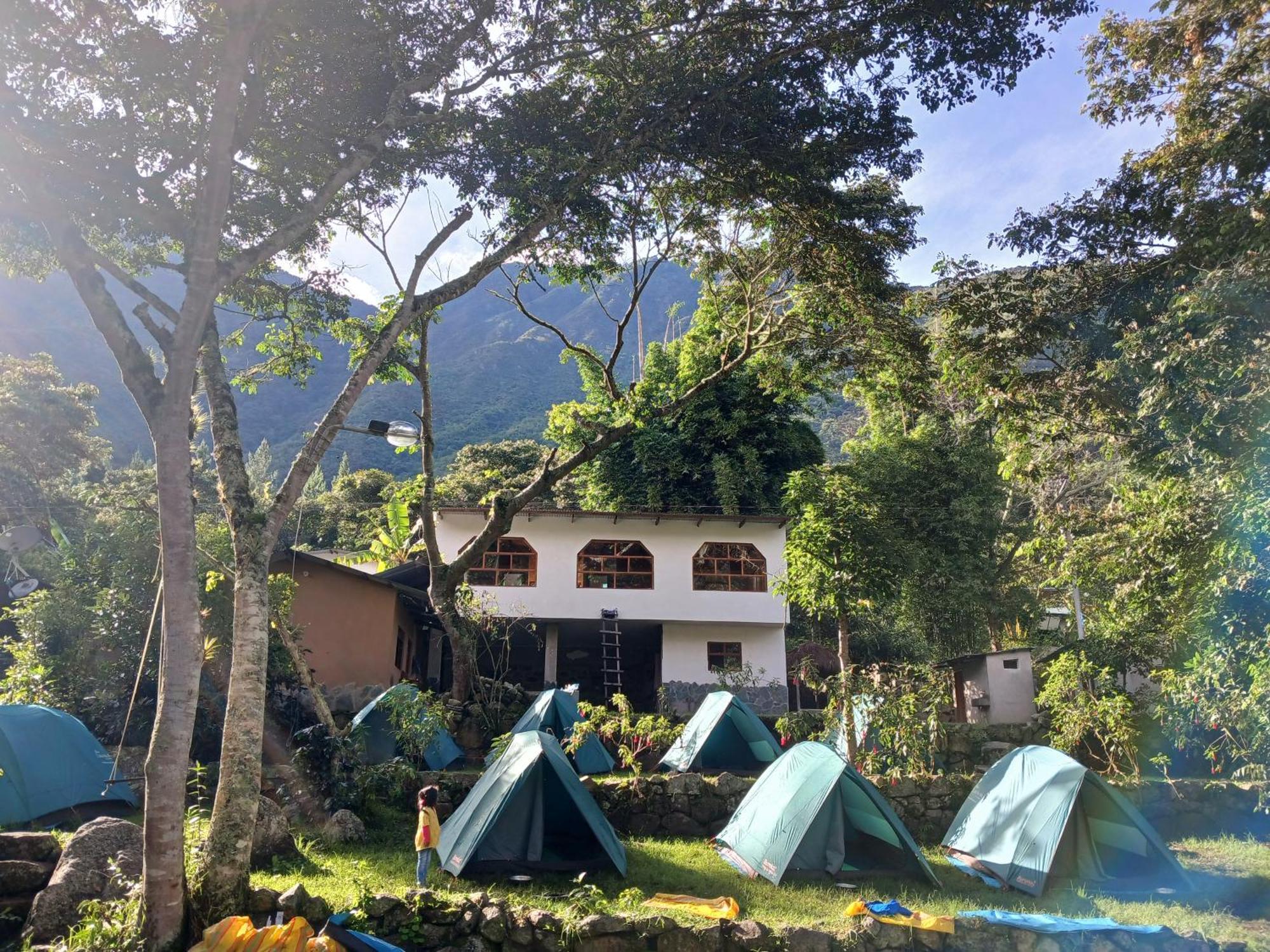 Lia B&B Lucmabamba Sahuayaco Exteriör bild