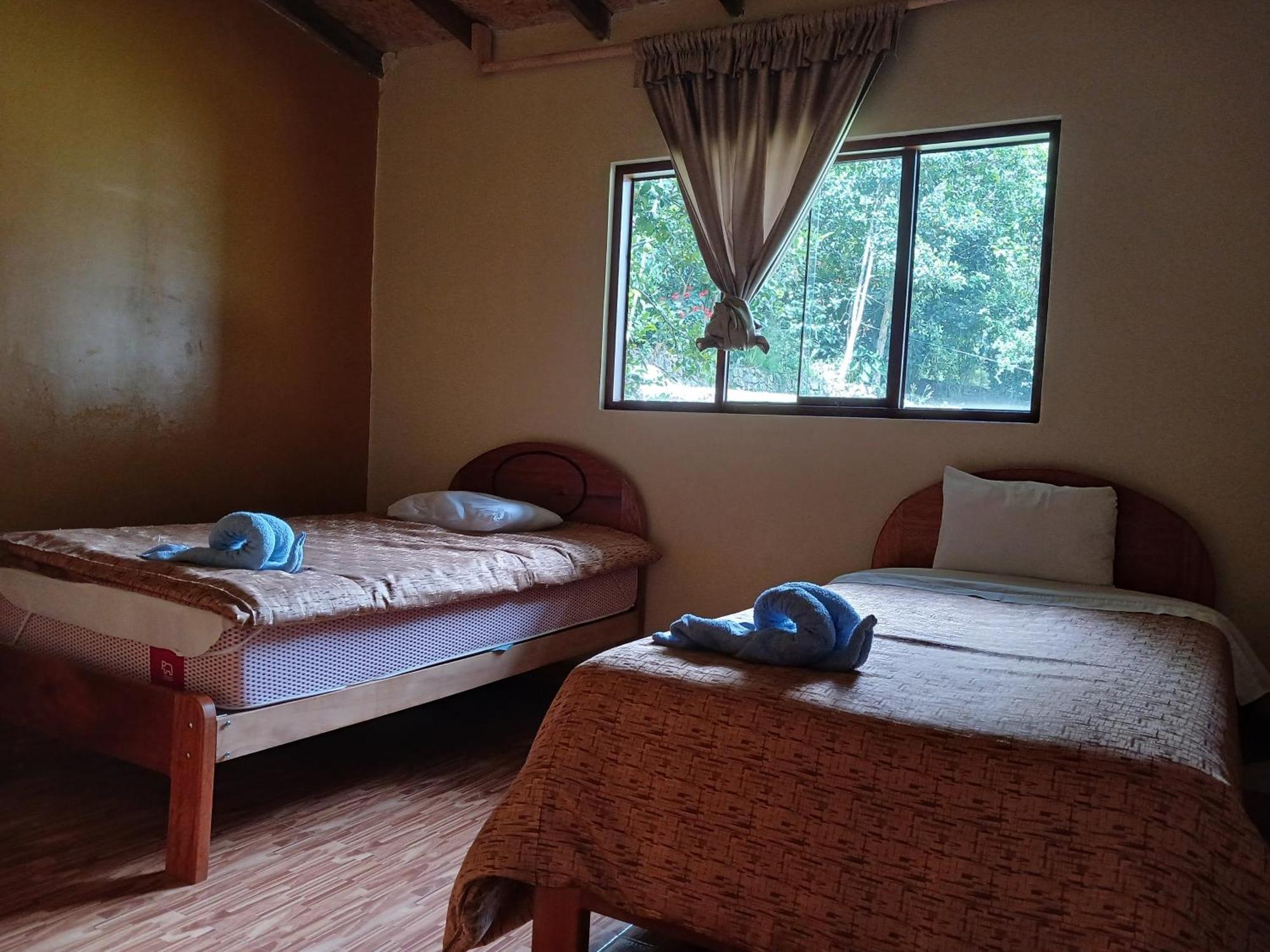 Lia B&B Lucmabamba Sahuayaco Exteriör bild